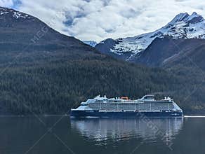 Endicott Arm Alaska 2026.05.25. - Celebrity Edge passing by in front of a natural Alaskan landscape