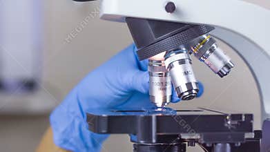 Laboratory microscope