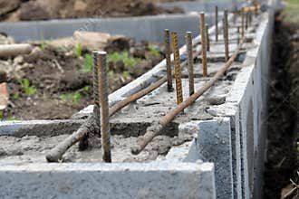 Shuttering block foundation