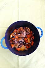 Cooking chicken in cast iron pot