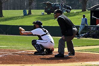 Baseball â€“ batter & plate umpire