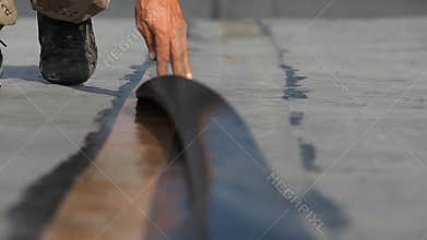 The Builder conceals the roof EPDM membrane. PVC-P AND TPO FPO