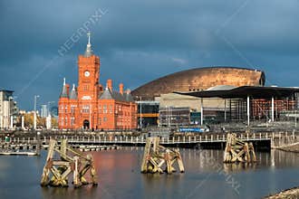 CARDIFF, WALES/UK - NOVEMBER 16 : Pierhead and Millenium Centre