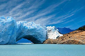 Bridge of ice in Perito Moreno glacier.