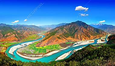 Yangtze River First Bay