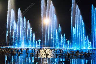 The music fountain square is in Dalian