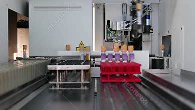Machine laboratory analysis