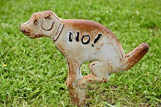 Cast iron No Dog Pooping Sign