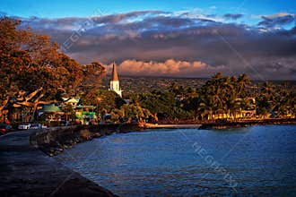 Sunset in Kailua Town, Kona Coast, Big Island of Hawaii, USA