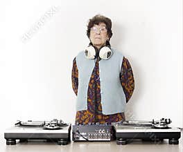 Granny dj