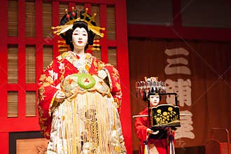 Japanese kabuki performers