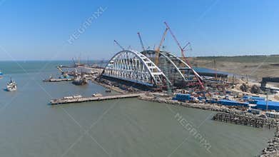 Arches of the Crimean bridge under construction