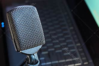 Microphone Podcast