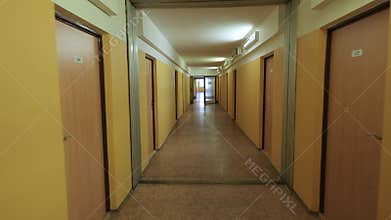 Corridor with yellow walls