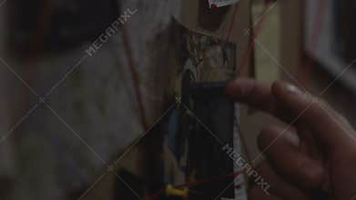 Policeman guessing next crime place using deductive method of investigation