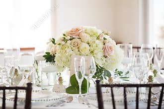 Floral centerpiece on wedding reception table