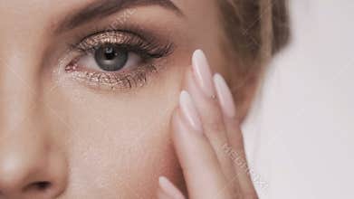 Beautiful girl at studio background, beauty concept