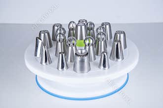 Cake,cupcake decorating,piping tips