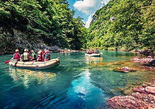 Excursions on inflatable boats along the river Tara.