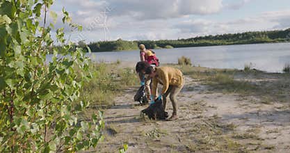 Eco-Friendly Endeavor: Youth Volunteering for Lakeside Cleanup