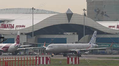 Aeroflot Airbus A321 taxiing