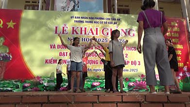 Vietnamese schoolgirls are practicing performing arts to prepare for the opening day of the new school year