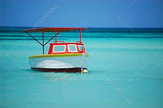 Boat in Aruba