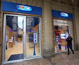 TELECOM ITALIA