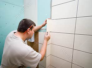 Bathroom tiles renovation