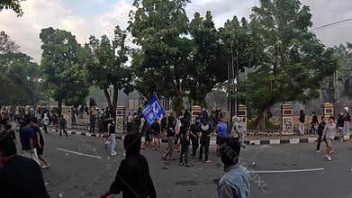 Indonesian rioted and demonstrated to demand higher allowances in the House of Representatives (DPR)