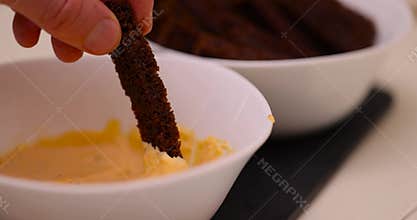 fried bread pieces until crisp in sunflower oil with spices