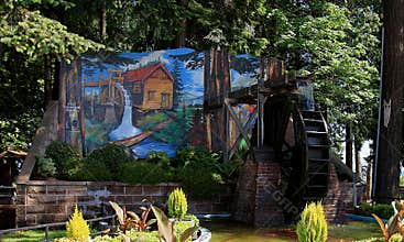 Murals of Chemainus, Canada