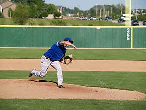 teenage baseball pitcher