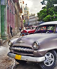 Havana scene with Old car
