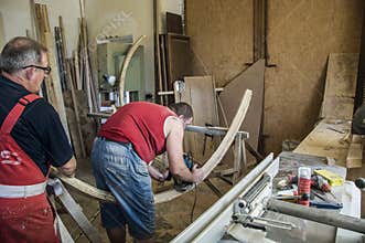 Milling of glued lamellas of oak.