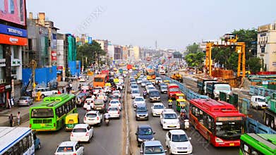 Heavy car traffic in the city of New Delhi, India