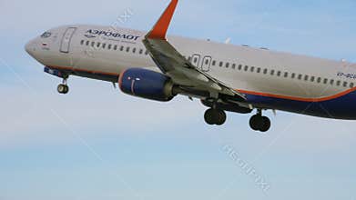 Aeroflot Boeing 737-800 take-off