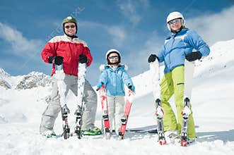 Ski, snow, sun and fun