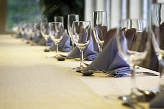 Marching wine glasses