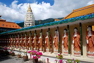 Penang, Malaysia: Buddhas at Kek Lok Si Temple