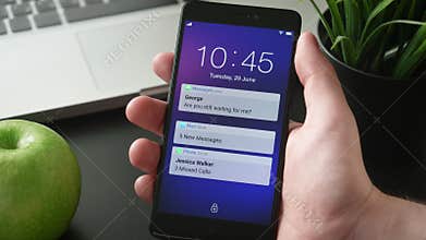 Receiving notifications on the smartphone