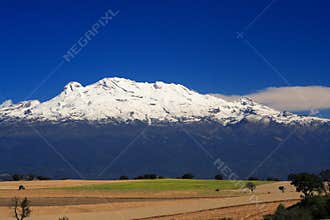 Iztaccihuatl II