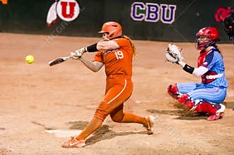 Feb. 2, 2020 - Puerto Vallarta - Jal. Mexico - PV College Challenge Softball Tournament. The Texas Longhorns Play The Ole Miss