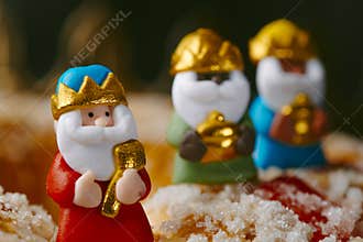The three kings on a spanish kings cake