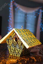 Hand-Painted Bird Nestbox - Leaf Pattern - Stained Glass Design