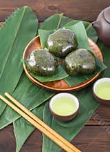 Qingming Festival food Qingtuan photography