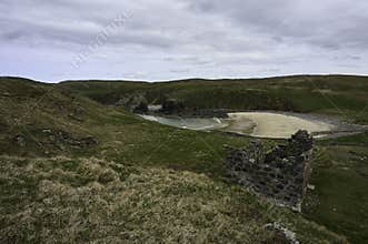 Dail Beag beach, Isle of Lewis with ruined cottage