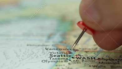 Location Seattle in Washington state, map with red push pin pointing close-up, USA, United States of America