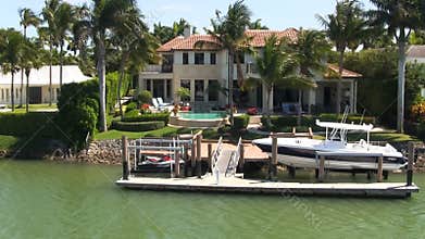 Waterfront homes Naples Florida