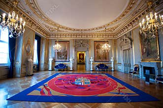 Large luxurious room and carpet